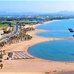 Beau 2 Pièces Emplacement N 1 Proche De La Appartamento Fréjus